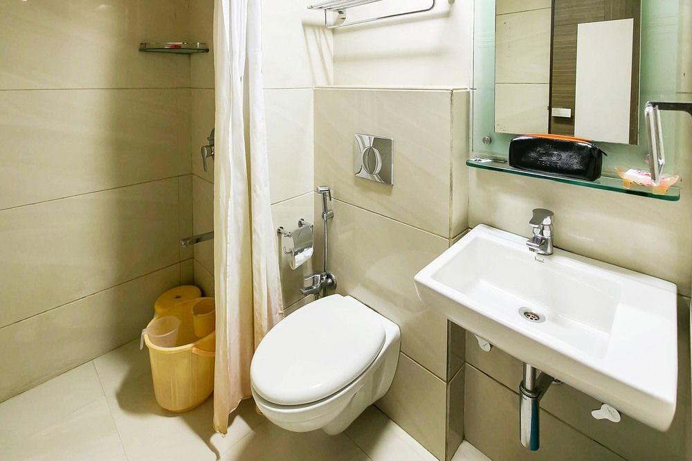 Fabhotel Amrit Residency Indore